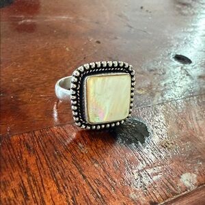 Mother-of-Pearl Square Silver Statement Ring - White